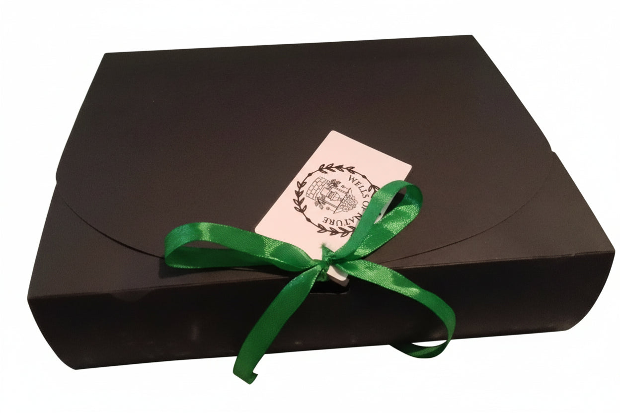 Small organic gift hamper